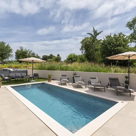 Aurea Appartement *